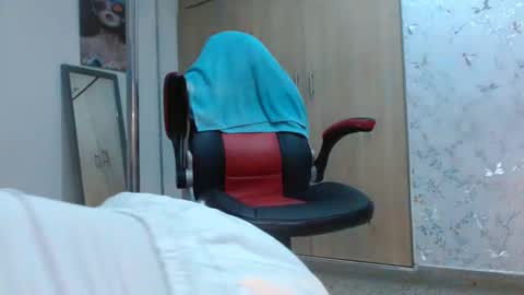Snapshot of samanta_brownn_ chatting on 01-26-25, 06:06 samanta online show from 01-26-25, 06:06