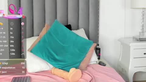  samanta  online show from 03-10-25, 08:37