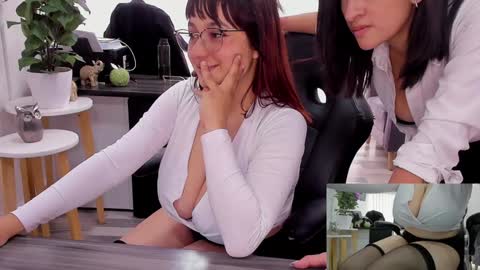 Snapshot of samantaa_g chatting on 12-08-24, 06:17 Samantaa G online show from 12-08-24, 06:17