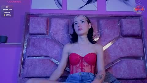 samantaa_liov online show from 04-18-26, 07:51