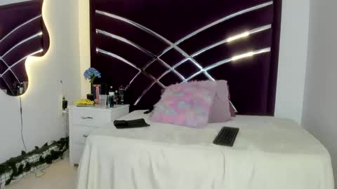 samantaht online show from 02-07-25, 09:15