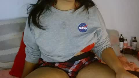 samantha_890 online show from 10-28-25, 11:51