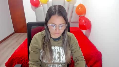 Snapshot of samantha__wilson chatting on 02-28-26, 01:06 Samantha online show from 02-28-26, 01:06