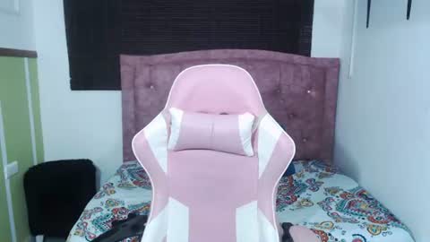 Snapshot of samantha_bc1 chatting on 06-30-26, 10:55 SAMANTHA online show from 06-30-26, 10:55
