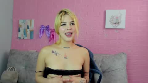 Snapshot of samantha_browwnn chatting on 12-20-24, 04:25 samantha_browwnn online show from 12-20-24, 04:25