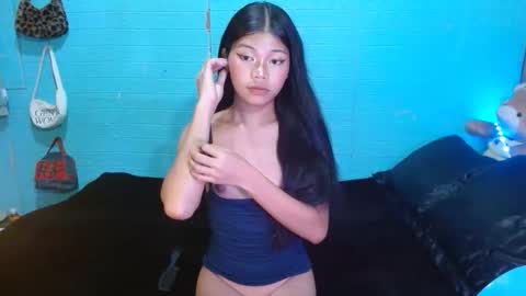 Snapshot of samantha_clariss chatting on 10-23-25, 07:29 samantha_clariss online show from 10-23-25, 07:29