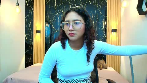    online show from 05-05-26, 11:07