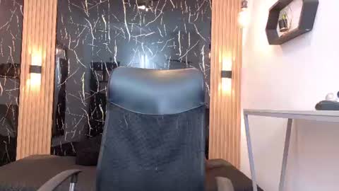    online show from 06-12-26, 11:42