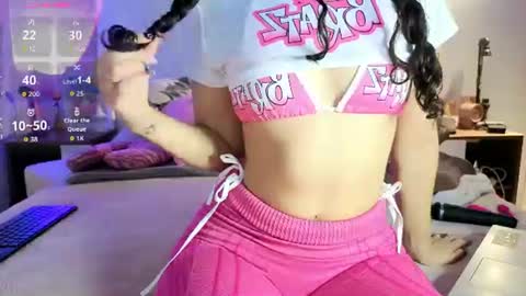 Snapshot of samantha_ros1 chatting on 06-10-26, 12:04 Samantha Ros online show from 06-10-26, 12:04