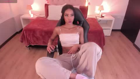 Snapshot of samantha_spike chatting on 02-06-26, 07:39 Samantha online show from 02-06-26, 07:39