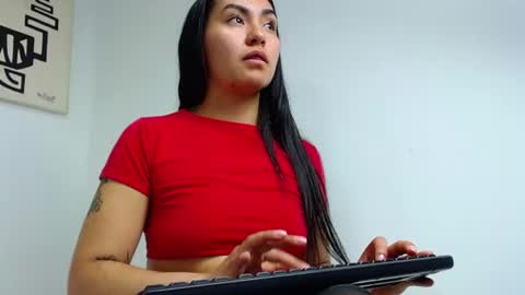 Snapshot of samantha_vaker chatting on 06-17-26, 09:16 samantha_vaker online show from 06-17-26, 09:16