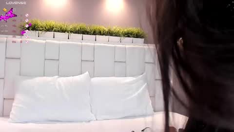  Samanthaa online show from 02-26-25, 06:37