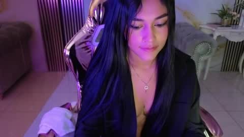 Samantha online show from 04-29-26, 03:54