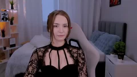 SamanthaaWalker online show from 06-11-26, 12:32