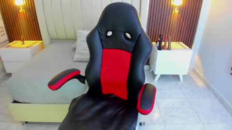    online show from 09-23-25, 08:01