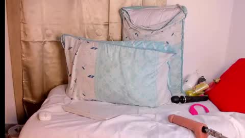 samanthabrown69_1 online show from 07-20-26, 04:16