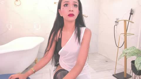 Snapshot of samanthaferrer_ chatting on 06-04-26, 08:15 Samantha online show from 06-04-26, 08:15
