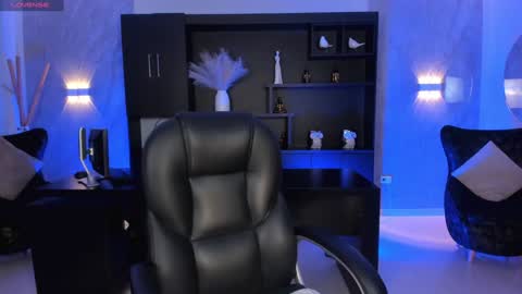 Samantha Klein online show from 01-07-25, 03:14