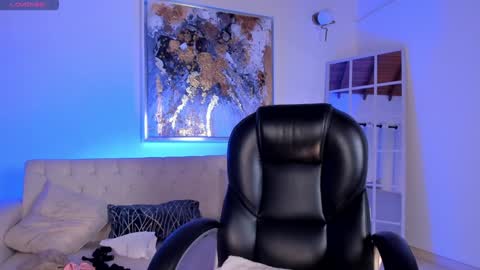 Samantha Klein online show from 02-05-25, 09:36