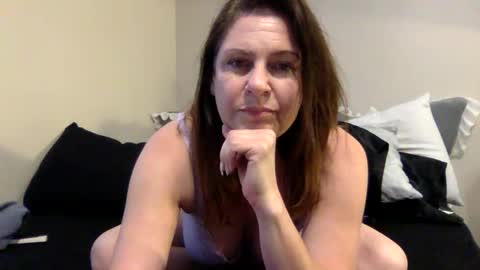 Samantha Vale online show from 04-27-26, 01:31