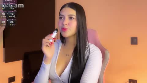 Snapshot of samara_lam chatting on 01-07-25, 10:11 Sammy  online show from 01-07-25, 10:11