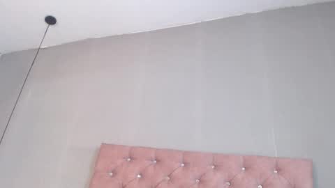 Snapshot of samaragrey18 chatting on 02-27-25, 10:26 samaragrey18 online show from 02-27-25, 10:26