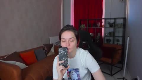 Snapshot of samaralong chatting on 09-16-25, 01:23 Sam online show from 09-16-25, 01:23