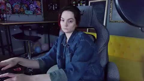 Snapshot of samaralong chatting on 09-17-25, 07:26 Sam online show from 09-17-25, 07:26