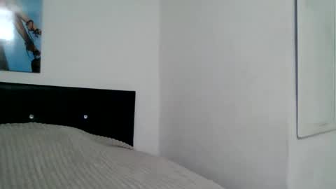 Samantha online show from 09-15-25, 04:12