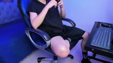 Sam online show from 07-18-26, 12:31