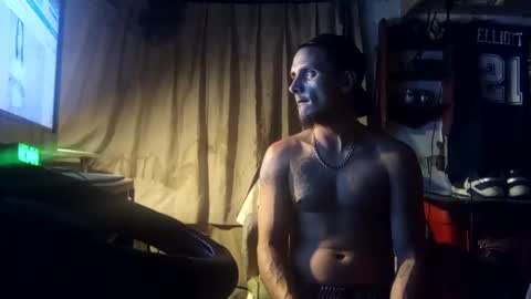 Snapshot of sameeed99 chatting on 10-15-25, 03:50 sameeed99 online show from 10-15-25, 03:50