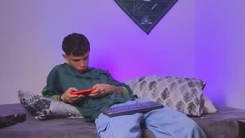 samevansx online show from 10-02-25, 11:34