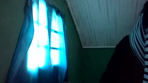 samiah768293 online show from 06-12-26, 05:28