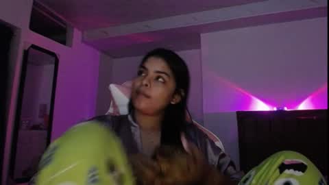 Danna dulce online show from 04-24-26, 02:52