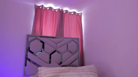 Snapshot of samirose_ chatting on 05-26-26, 08:38 samirose_ online show from 05-26-26, 08:38