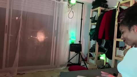 Snapshot of samisami132850 chatting on 01-07-26, 02:25 KatyDoll online show from 01-07-26, 02:25