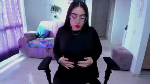 SARA online show from 07-12-26, 03:36