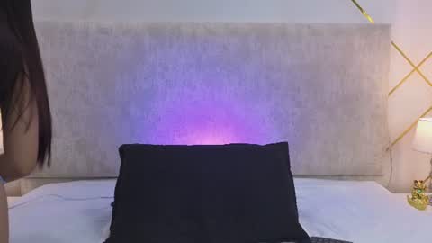 Snapshot of sammi_evanns chatting on 06-18-26, 04:24 Sammi online show from 06-18-26, 04:24