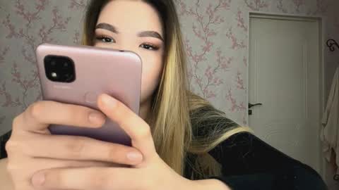 Elina online show from 03-10-26, 10:20