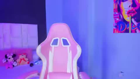 Snapshot of sammy__rose chatting on 09-25-25, 09:51 Sammy Rose online show from 09-25-25, 09:51