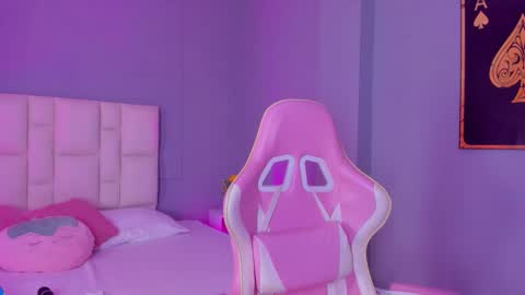 Snapshot of sammy__rose chatting on 02-23-26, 08:06 Sammy Rose online show from 02-23-26, 08:06