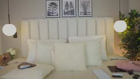 Ana online show from 06-26-26, 01:32