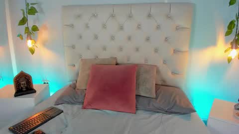 Snapshot of sammy_scott1 chatting on 03-10-26, 04:50 Samantha online show from 03-10-26, 04:50