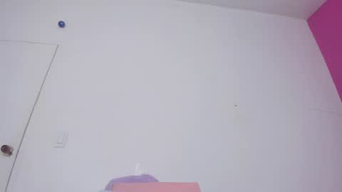 Snapshot of sammy_sm_ chatting on 01-15-25, 06:12 Sammy online show from 01-15-25, 06:12