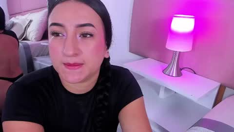 Snapshot of sammymorales chatting on 06-17-26, 01:01 Sammy Morales online show from 06-17-26, 01:01