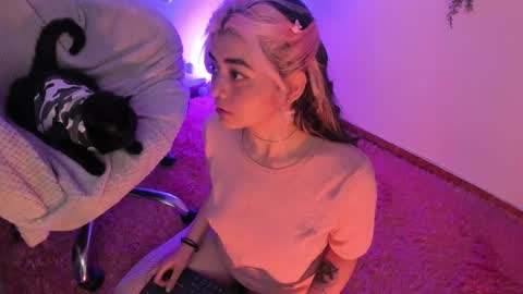   online show from 01-04-25, 04:12