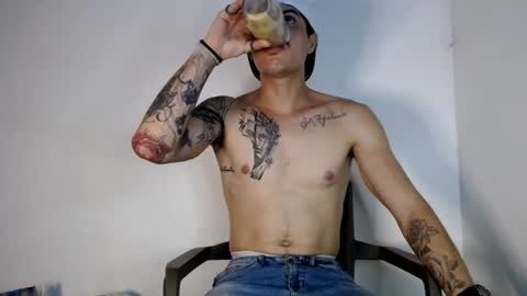 Snapshot of sammytop22 chatting on 06-13-26, 12:41 sammy model independiente online show from 06-13-26, 12:41