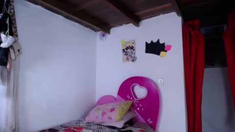 Snapshot of samny_doll369 chatting on 02-22-26, 07:23 Samy doll online show from 02-22-26, 07:23