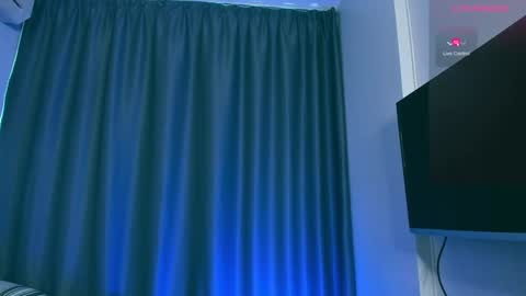 Snapshot of samuel_andrew chatting on 01-17-25, 01:25 Samuel online show from 01-17-25, 01:25