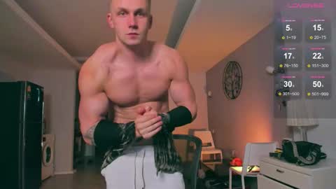 Snapshot of samuel_andrew chatting on 10-29-25, 06:48 Samuel online show from 10-29-25, 06:48